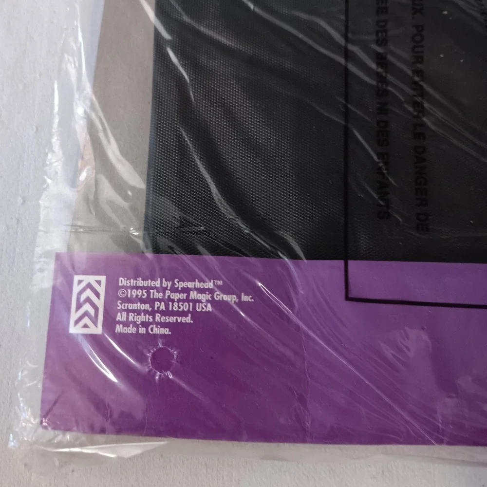 NOS Vintage 1995 Creepy‎ Creatures Vinyl Cape Sealed Halloween Witch Vampire 45